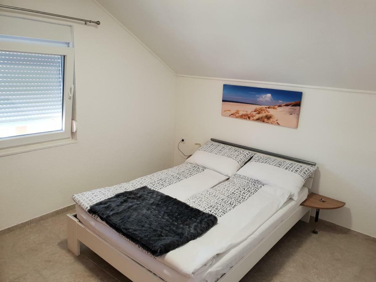 Apartma Jelka *